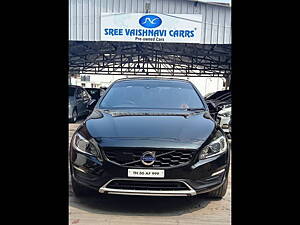 Second Hand Volvo S60 Cross Country Inscription [2016-2020] in Coimbatore