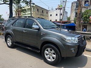 Second Hand Toyota Fortuner [2009-2012] 3.0 MT in Jamshedpur