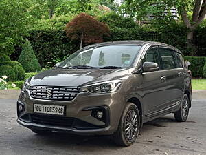 Second Hand Maruti Suzuki Ertiga ZXi in Delhi