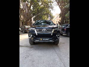 Second Hand Toyota Fortuner 2.8 4x4 AT in Chandigarh