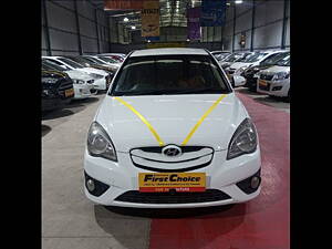 Second Hand Hyundai Verna Fluidic 1.6 CRDi SX in Surat