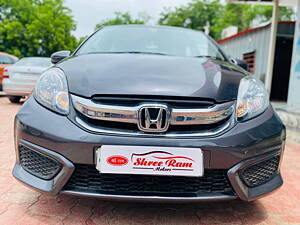 Second Hand Honda Brio S (O)MT in Ahmedabad