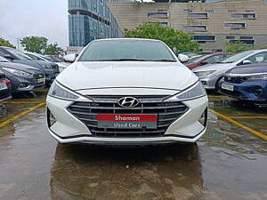 Second Hand Hyundai Elantra SX 2.0 AT in Mumbai