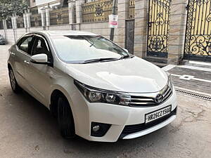 Second Hand Toyota Corolla Altis G AT Petrol in Delhi