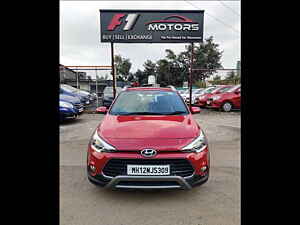 Second Hand हुंडई i20 एक्टिव 1.4 sx in पुणे