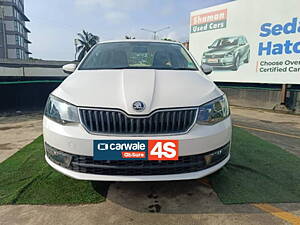 Second Hand Skoda Rapid Ambition 1.6 MPI AT in Mumbai