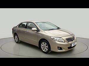 Second Hand Toyota Corolla Altis 1.8 G in Delhi