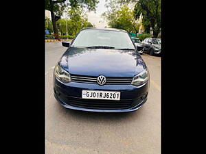 Second Hand Volkswagen Vento Comfortline Diesel AT in Ahmedabad