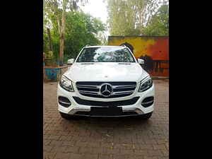 Second Hand मर्सिडीज़ बेंज़ GLE 250  डी in दिल्ली