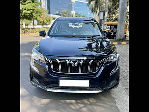 Second Hand Mahindra XUV700 AX 7 Diesel  AT Luxury Pack 7 STR [2021] in Pune