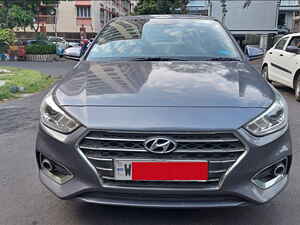 Second Hand हुंडई वरना 1.6 crdi sx in कोलकाता