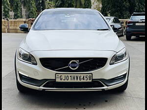 Second Hand Volvo S60 Cross Country Inscription [2016-2020] in Mumbai