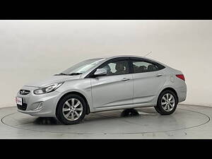 Second Hand Hyundai Verna Fluidic 1.6 VTVT SX Opt AT in Delhi