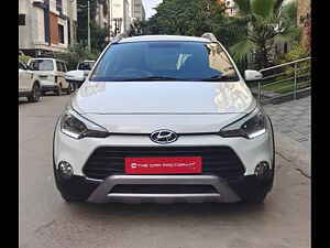 Second Hand हुंडई i20 एक्टिव 1.4 sx in हैदराबाद