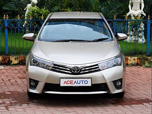 Second Hand Toyota Corolla Altis 1.8 VL AT in Kolkata