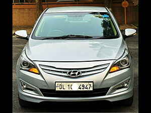 Second Hand हुंडई वरना 1.6 vtvt sx in दिल्ली