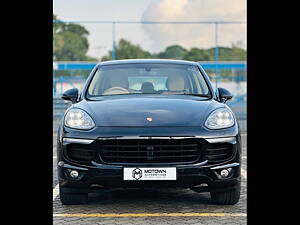 Second Hand Porsche Cayenne Diesel in Kochi