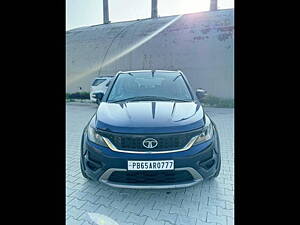 Second Hand Tata Hexa XE 4x2 7 STR in Kharar