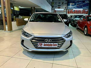 160 Used Hyundai Elantra Cars In India Second Hand Hyundai Elantra Cars For Sale In India Carwale