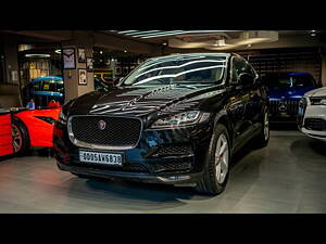 Second Hand Jaguar F-Pace Prestige Petrol in Delhi