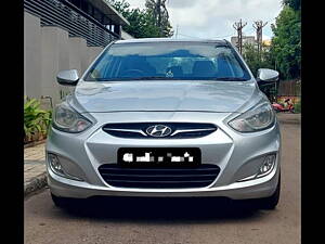 Second Hand Hyundai Verna Fluidic 1.6 CRDi SX in Nashik