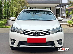 Second Hand Toyota Corolla Altis VL AT Petrol in Delhi