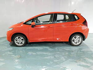 Second Hand Honda Jazz V Petrol in Kochi