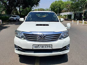 Second Hand Toyota Fortuner 3.0 4x2 MT in Faridabad