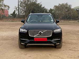 Second Hand वोल्वो xc90 d5 इंस्क्रिप्शन in दिल्ली