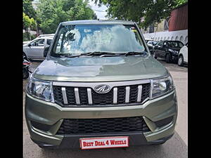 Second Hand Mahindra Bolero N8 in Lucknow