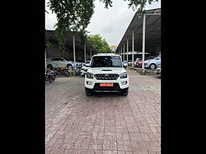 Second Hand Mahindra Scorpio S9 2WD 7 STR in Lucknow