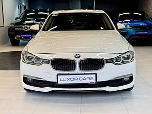 Second Hand BMW 3-Series 320d Luxury Line in Pune