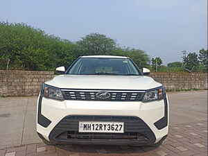 Second Hand మహీంద్రా XUV300	 w6 1.5 డీజిల్ in పూణె