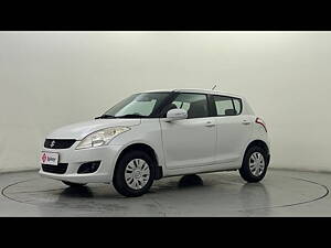 Second Hand Maruti Suzuki Swift VXi in Delhi