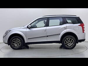 Second Hand Mahindra XUV500 W6 AT in Bangalore