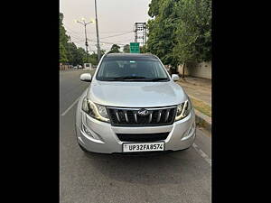 Second Hand Mahindra XUV500 W8 2013 in Lucknow
