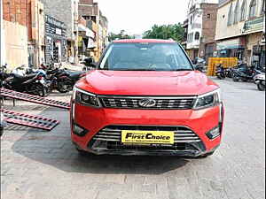 Second Hand మహీంద్రా XUV300	 1.5 w8 (o) [2019-2020] in మధుర