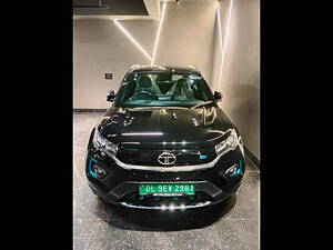 Second Hand Tata Nexon EV XZ Plus in Delhi