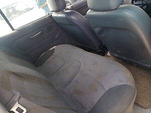 Second Hand Hyundai Santro XE in Lucknow