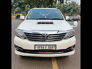 Second Hand Toyota Fortuner 3.0 4x2 MT in Faridabad