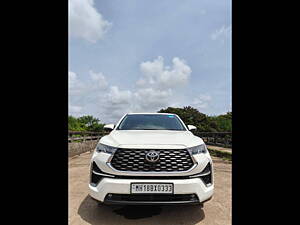 Second Hand Toyota Innova Hyrcross ZX Hybrid 7 STR in Mumbai