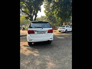 Second Hand Toyota Fortuner 3.0 4x2 MT in Chandigarh