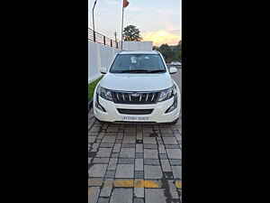 Second Hand महिंद्रा XUV500 w10 एडब्ल्यूडी in रांची