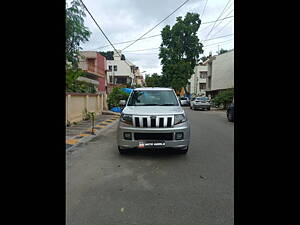 Second Hand Mahindra TUV300 T10 in Bangalore