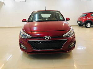 Second Hand Hyundai Elite i20 Sportz 1.2 in Nagaon