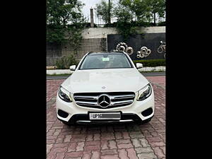 Second Hand Mercedes-Benz GLC 220 d CBU in Lucknow