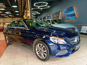 Second Hand Mercedes-Benz C-Class C 200 Avantgarde in Mumbai