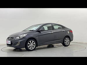 Second Hand Hyundai Verna Fluidic 1.6 VTVT SX in Delhi