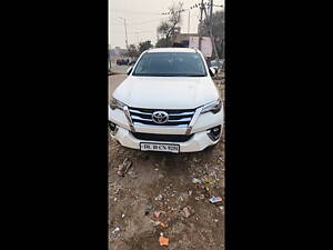 Second Hand Toyota Fortuner 2.8 4x2 MT [2016-2020] in Delhi