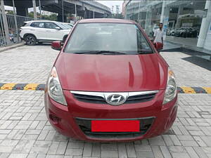 Second Hand Hyundai i20 Sportz 1.4 CRDI 6 Speed (O) in Hyderabad